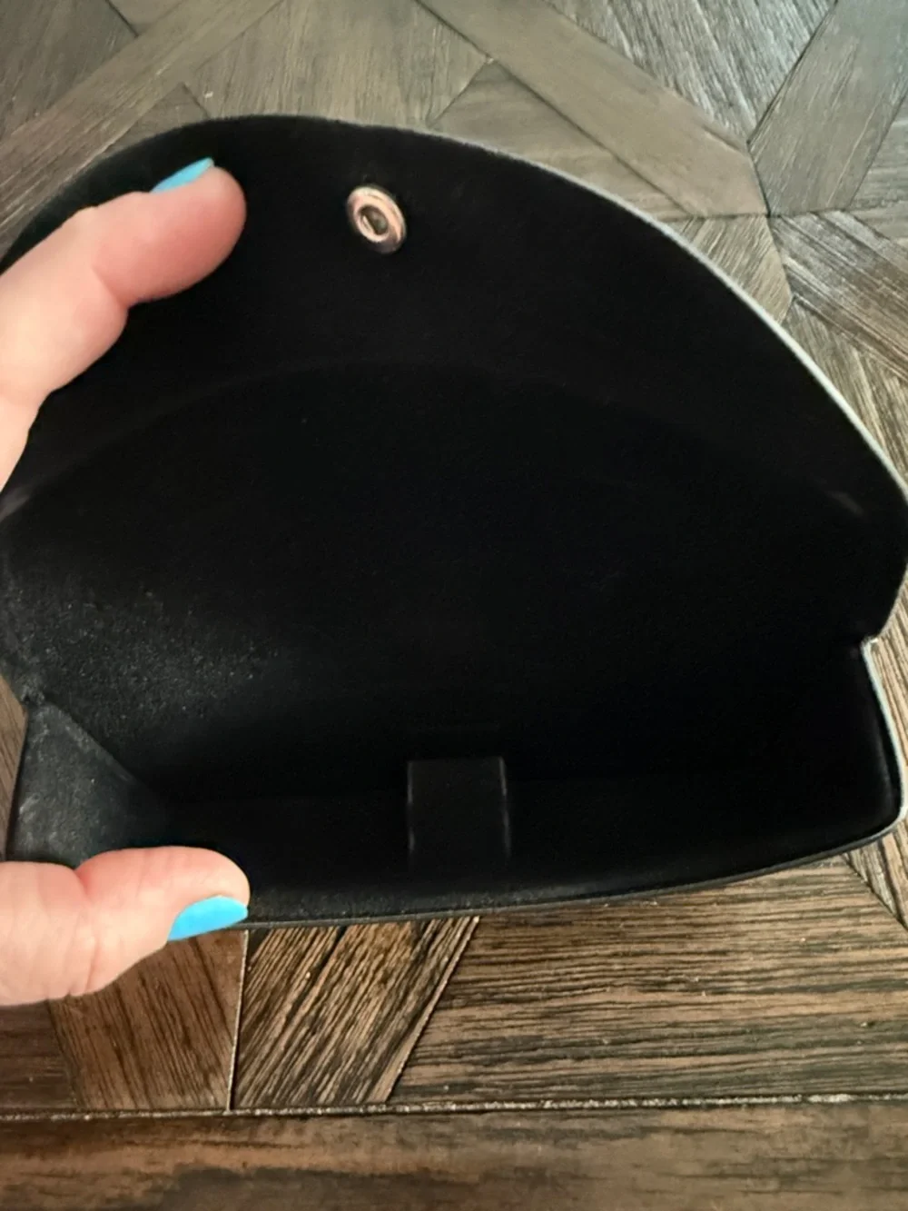 CARFIA Hard Sunglass Case – Brand New, Never Used Protective Eyewear Storage Box